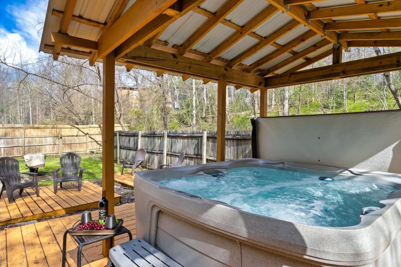 Bluebearry Patch Villa Gatlinburg Exterior photo