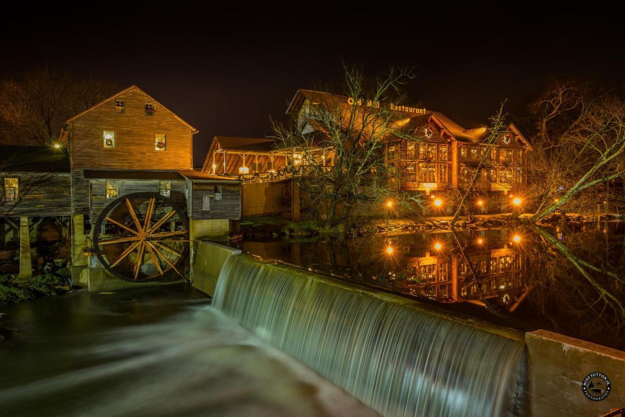 Bluebearry Patch Villa Gatlinburg Exterior photo
